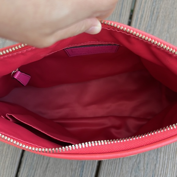 Coach leather shoulder bag in excellent conditions! - Picture 10 of 10